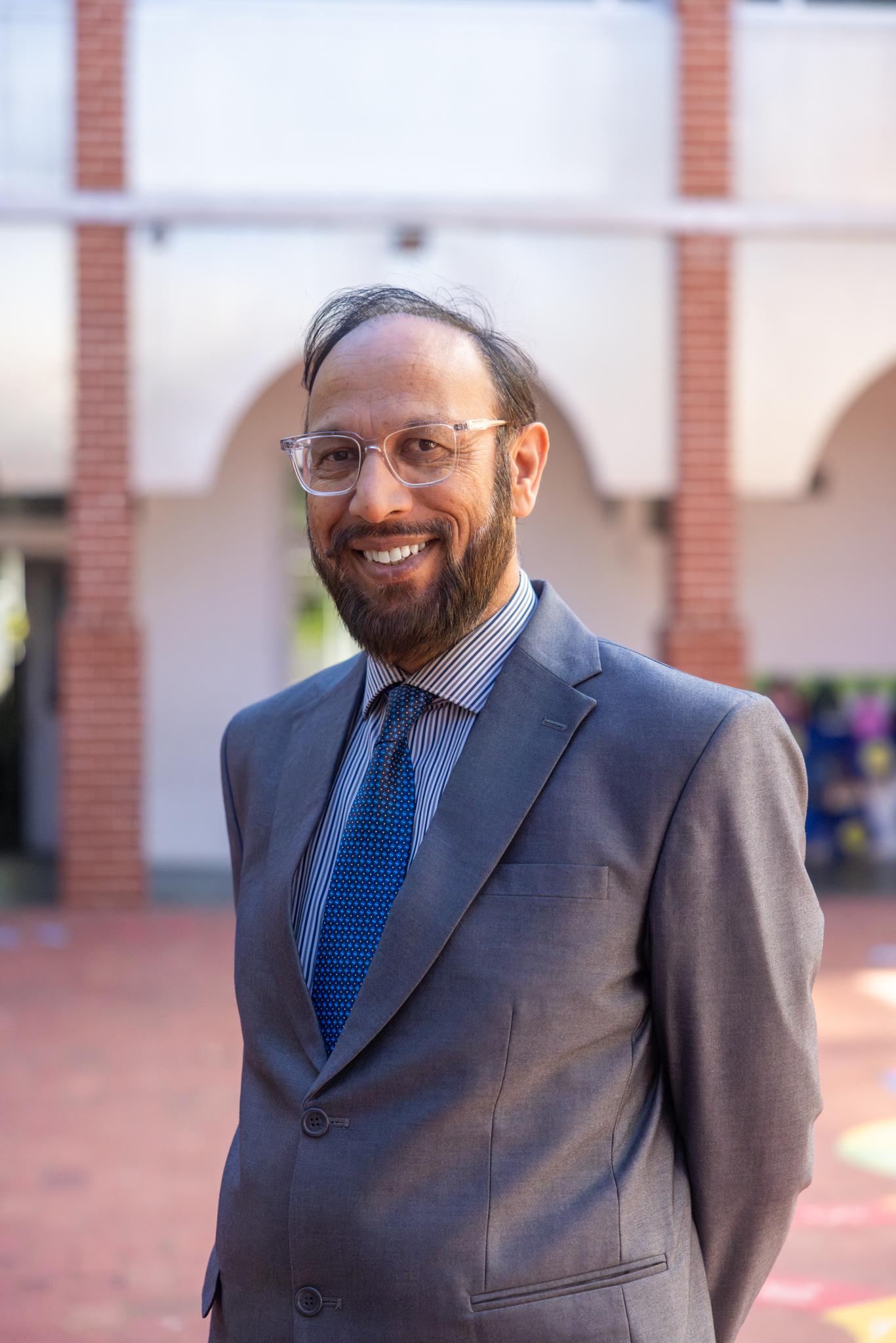 CEO Abdullah Khan-07